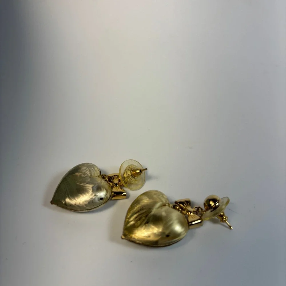 Earrings Vintage Puffy Heart Gold Tone - Picture 3 of 5
